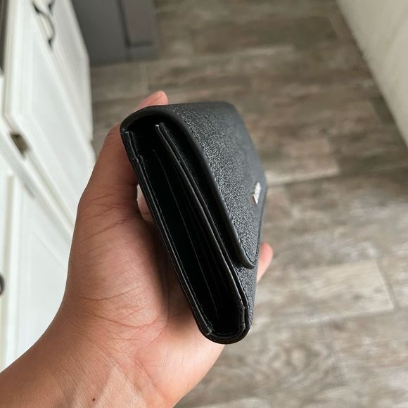 New mk large trifold wallet ❤️ - Picture 11 of 15